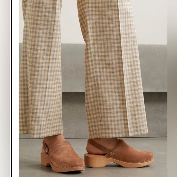 28 NIB 415.00 REDONE
Suede Platform 70’s Classic Clogs - Picture 4 of 11